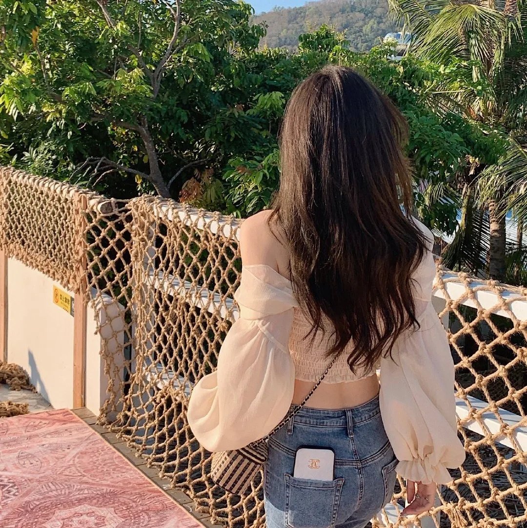 聪明的金发美女